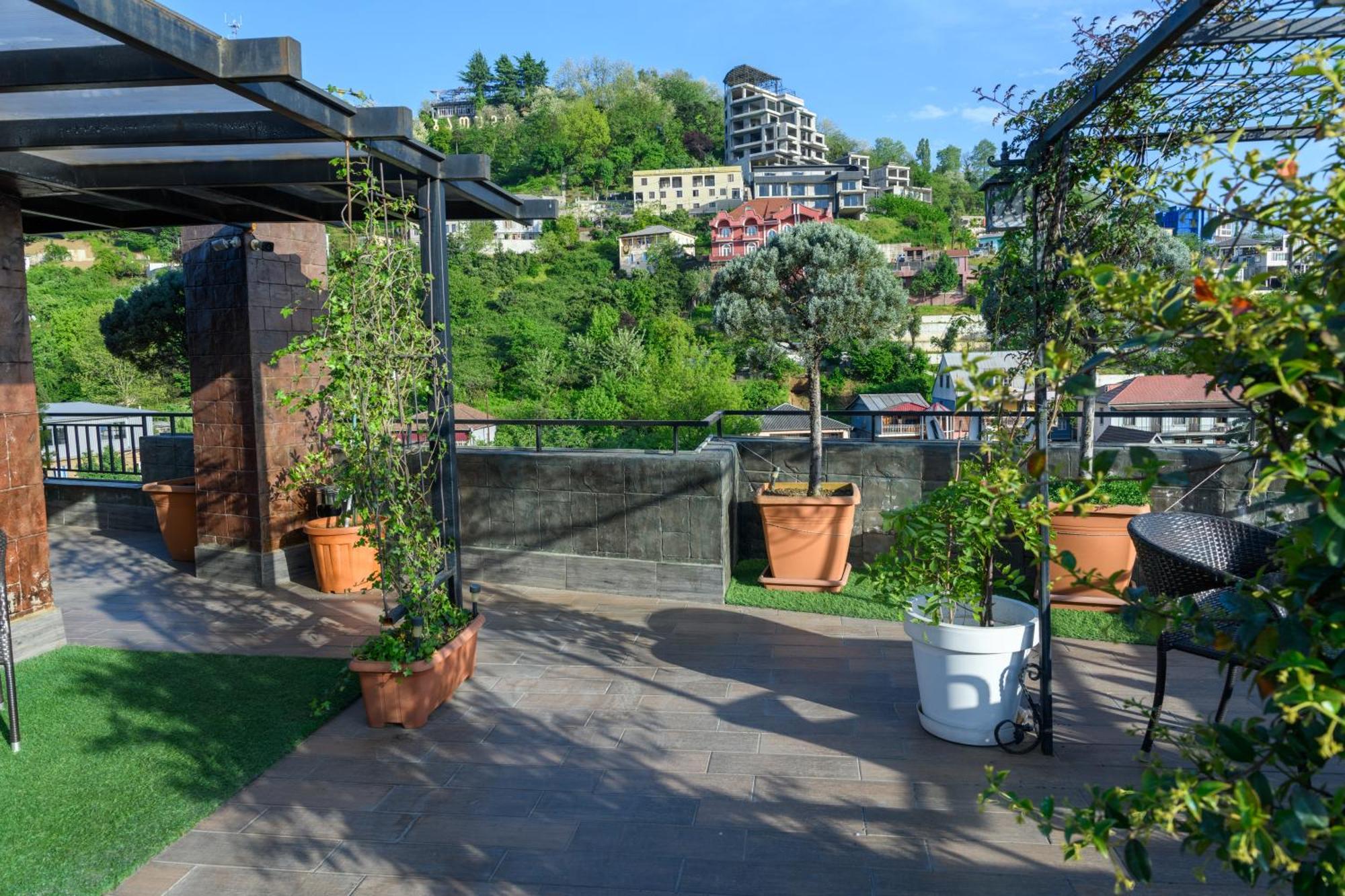 Hotel Sunny Batumi Exterior foto